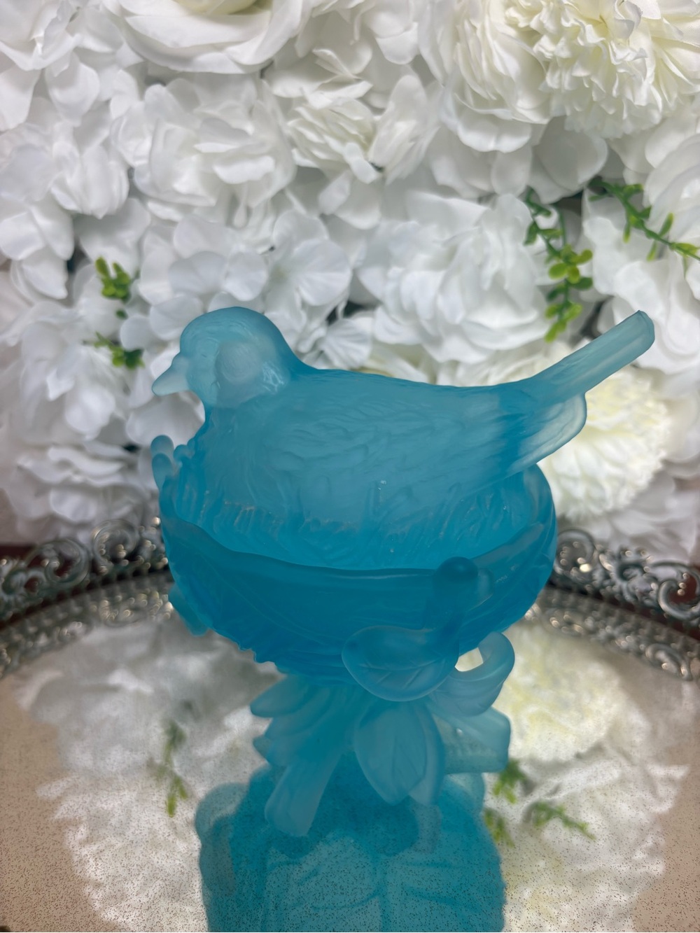 Vintage Westmoreland Blue Satin Bird on Nest Covered Dish